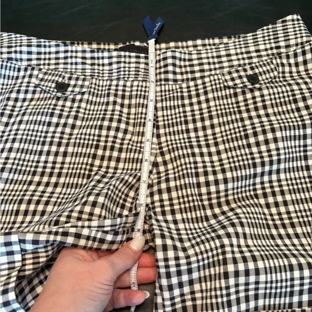The Limited Black and White Checkered Women's Shorts size 10